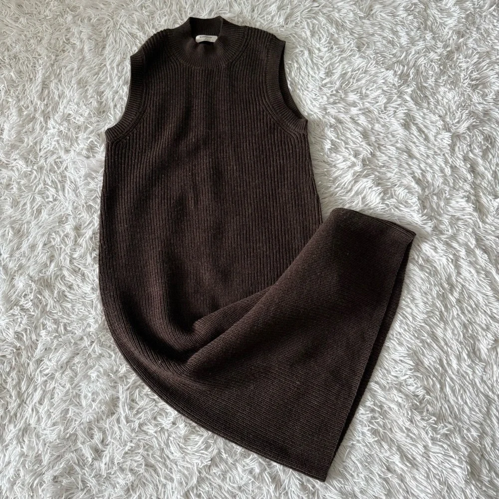 Aritzia Brand Babaton Brown Mock Turtleneck Sleeveless Midi Sweater Dress Size M - Picture 5 of 8